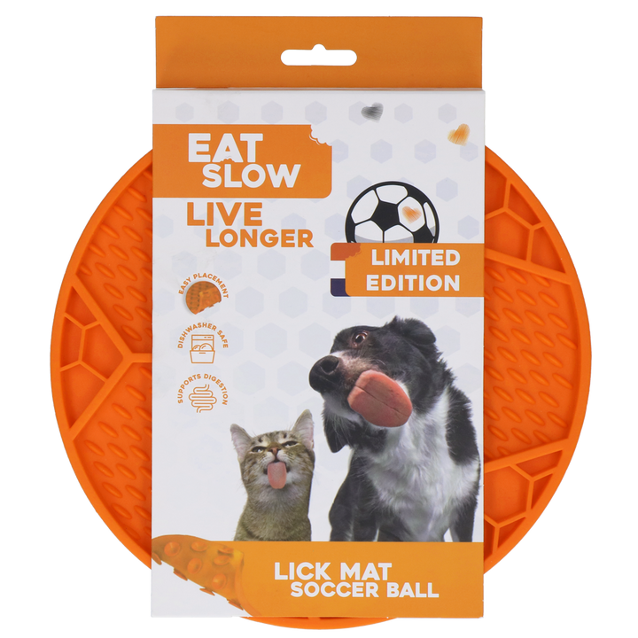 
  Eat Slow Live Longer Lick Mat Soccer Ball Oranje (Limited Edition WK) - artikelnummer EATS067F
